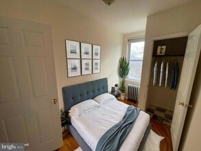 166 E Tulpehocken St in Philadelphia, PA - Building Photo - Building Photo