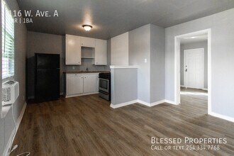 116 W Avenue A in Killeen, TX - Building Photo - Building Photo