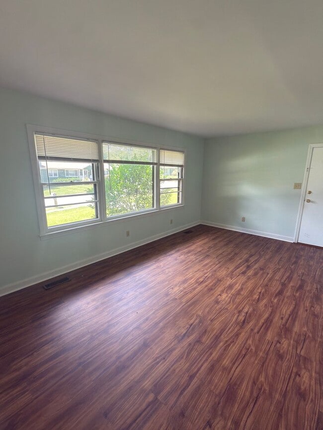 3514 Normandy Rd in Greensboro, NC - Building Photo - Building Photo
