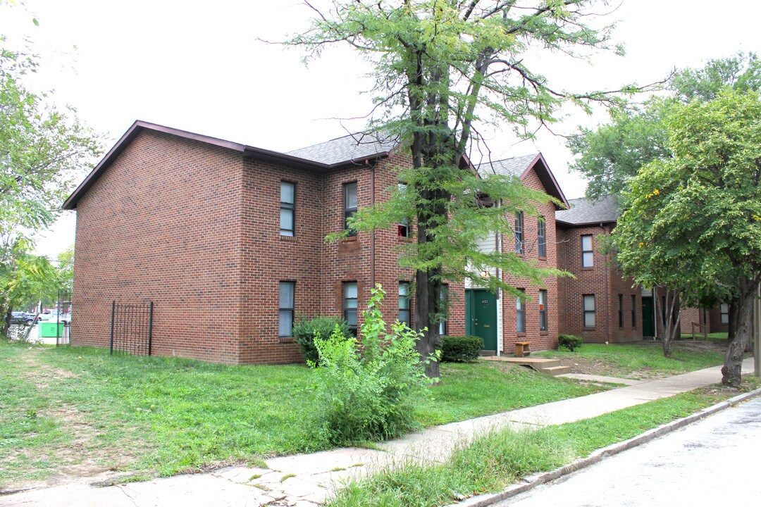 4029 Peck St in St. Louis, MO - Building Photo