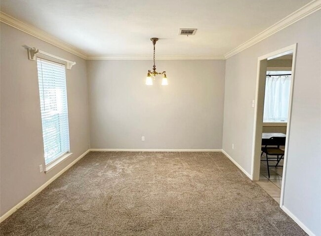 22176 Heatherwood Dr in Porter, TX - Building Photo - Building Photo