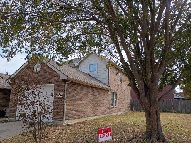 property at 611 W Walton Way