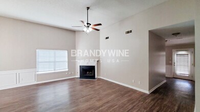 8702 Goswell Dr in Jonesboro, GA - Building Photo - Building Photo