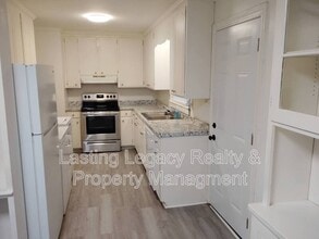 656 Bost St in Statesville, NC - Building Photo - Building Photo