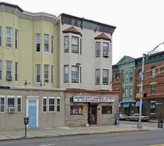 600 Kennedy Blvd in Union City, NJ - Building Photo