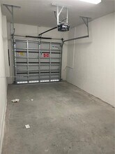 20564 NE 5th Pl in Miami, FL - Building Photo - Building Photo