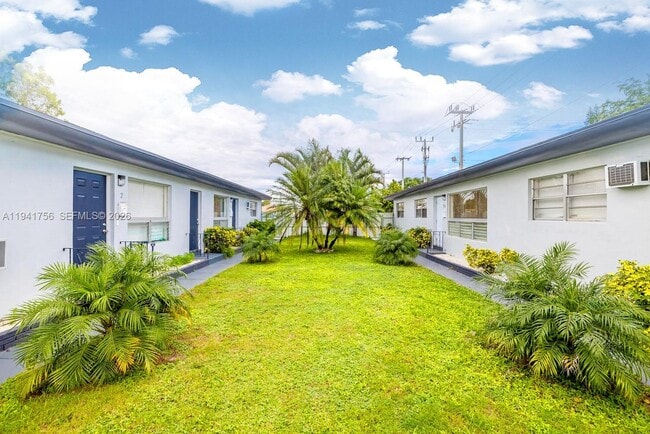 property at 2206 Fillmore St