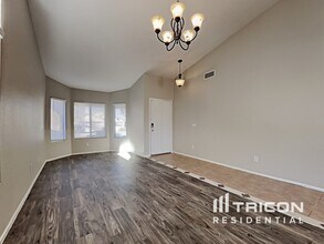 135 W Dexter Way in San Tan Valley, AZ - Building Photo - Building Photo