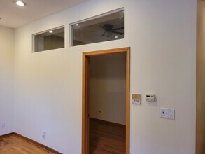 2350 W Grand Ave in Chicago, IL - Building Photo - Building Photo