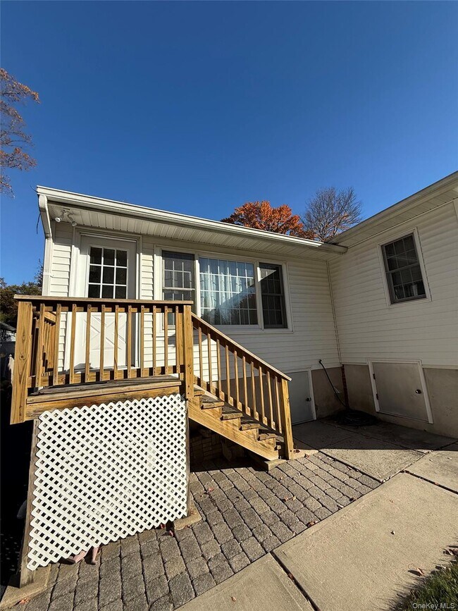 162 Morningside Ave-Unit -1 in Tappan, NY - Foto de edificio - Building Photo