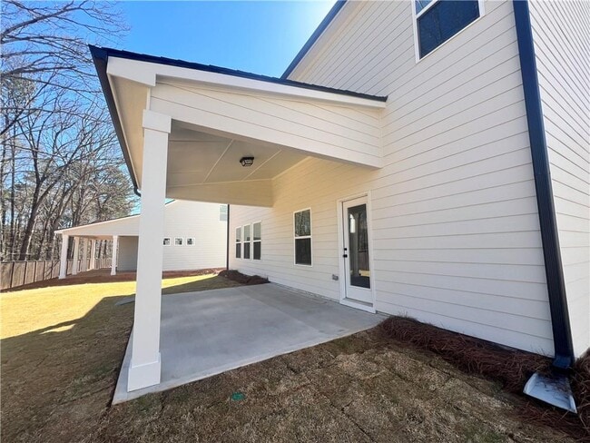 880 Winding Rose Dr in Hoschton, GA - Building Photo - Building Photo