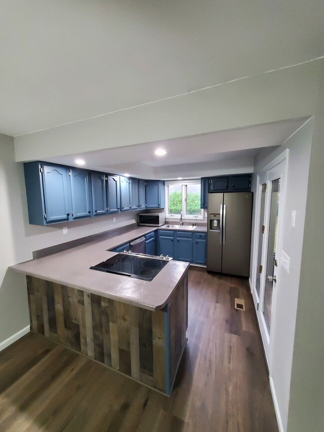 12 Pebble Ct in Edwardsville, IL - Building Photo - Building Photo