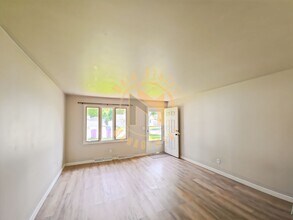 1212 E Sylvan Ave in Appleton, WI - Building Photo - Building Photo