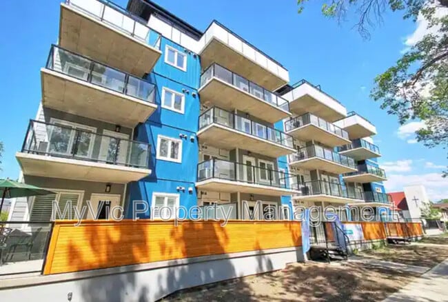 8510-8590 90 St NW in Edmonton, AB - Building Photo - Building Photo