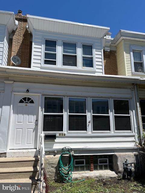 113 Wayne Ave in Collingdale, PA - Building Photo
