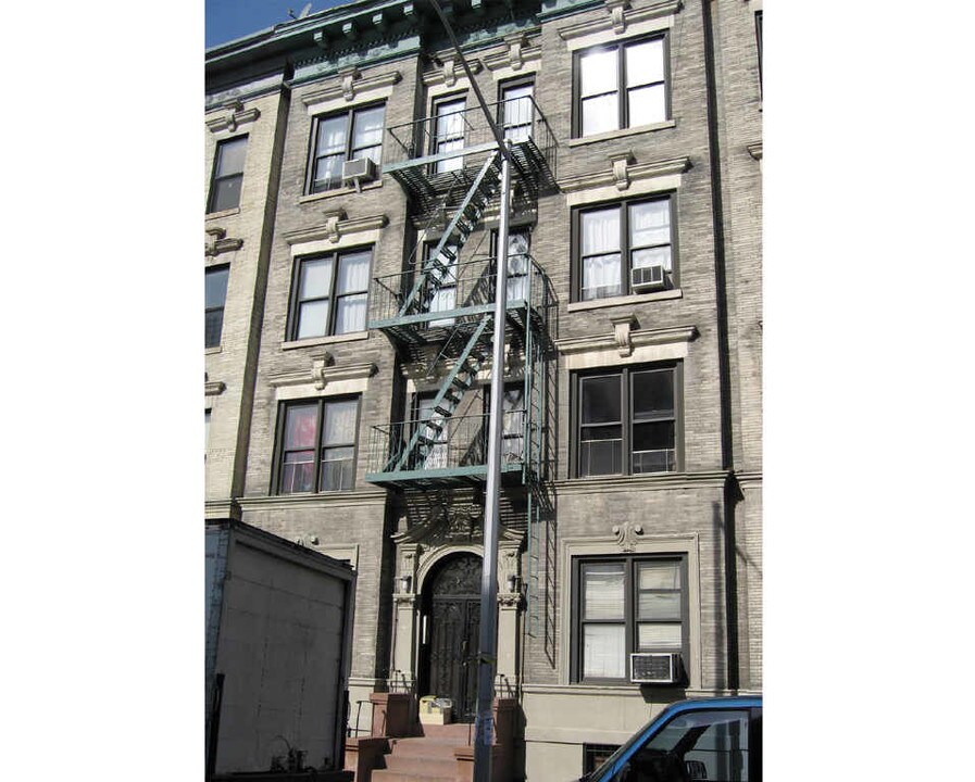 337 Prospect Pl in Brooklyn, NY - Building Photo