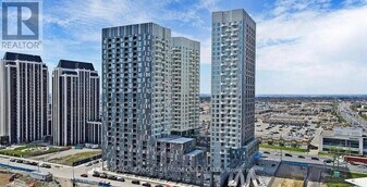 474 Caldari Rd in Vaughan, ON - Building Photo