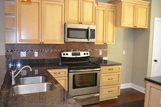 12334 Village Maison Dr in Walker, LA - Building Photo - Building Photo