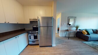 Rue Mistral in Montréal, QC - Building Photo