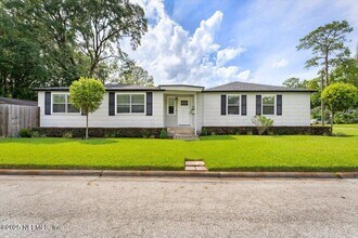 1358 Rensselaer Ave in Jacksonville, FL - Building Photo - Building Photo