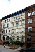 123 W 77th St Apartments