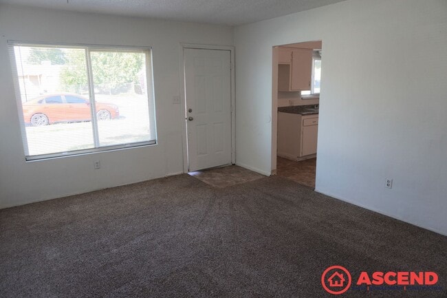 415 Minner Ave in Bakersfield, CA - Building Photo - Building Photo