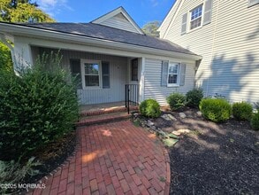 77 Dutch Lane Rd in Freehold, NJ - Building Photo - Building Photo
