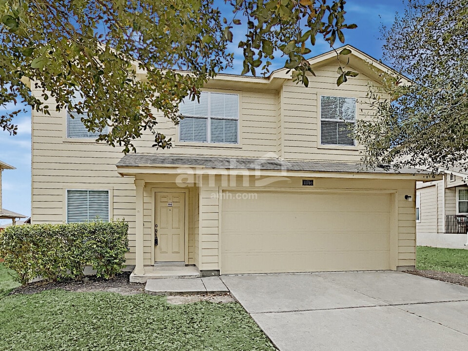 11766 Wayward Daisy in San Antonio, TX - Building Photo