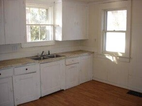 974 Madison Ave in Alliance, OH - Building Photo - Building Photo