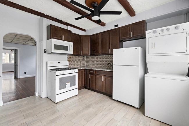 property at 28 E 49th St