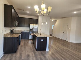 1650 Bratton Ct in Wilmington, NC - Building Photo