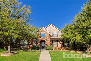 7729 Glencrest Dr in Sachse, TX - Building Photo