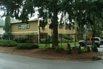 Grand Cedars in Lakewood, WA - Building Photo - Building Photo