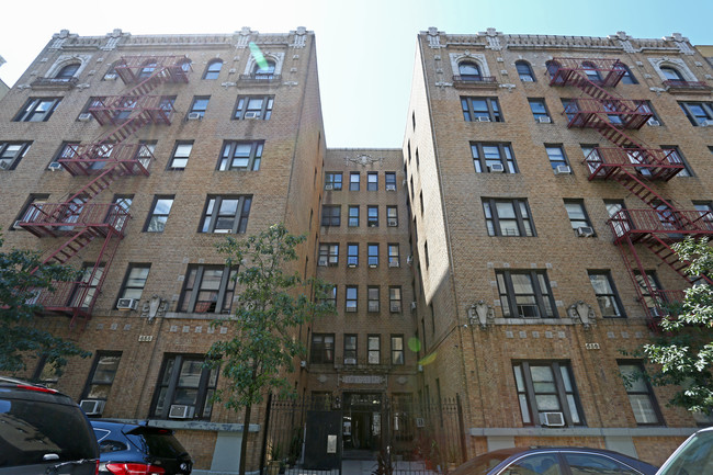 656 W 162nd St in New York, NY - Building Photo - Building Photo