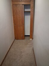 2637 Stillwater Rd E in Maplewood, MN - Building Photo - Building Photo