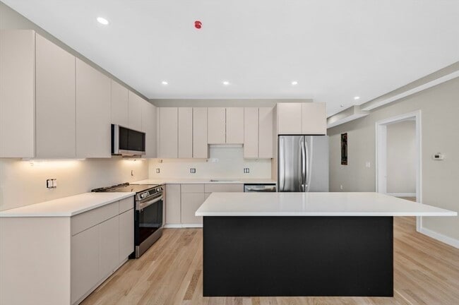 property at 42 Waverly St