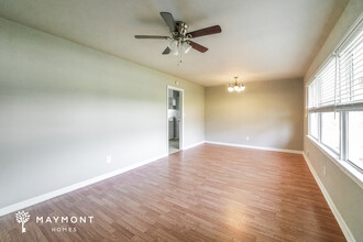 933 Clay Rd SW in Mableton, GA - Building Photo - Building Photo