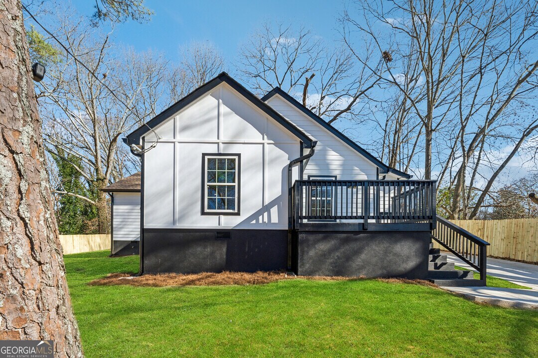 3482 Atlanta St in College Park, GA - Building Photo