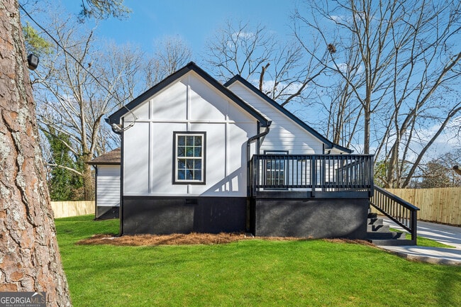 property at 3482 Atlanta St