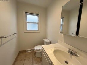 1 Inwood Rd in Port Washington, NY - Building Photo - Building Photo