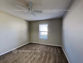 101 Greenwood Ct in Royal Palm Beach, FL - Building Photo - Building Photo