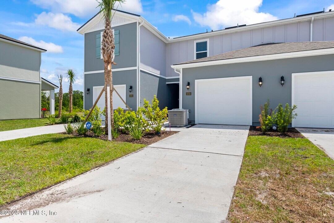 3755 Spotted Fawn Ct in Middleburg, FL - Building Photo