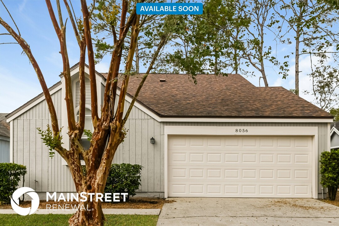 8056 Coatbridge Ln N in Jacksonville, FL - Building Photo