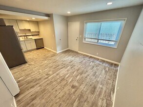 217 Gull St in Manhattan Beach, CA - Building Photo - Building Photo