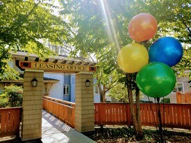 Ivy Ridge Apartments /ivy_ridge@sudevelopment