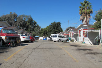 11507 S Budlong Ave in Los Angeles, CA - Building Photo - Building Photo