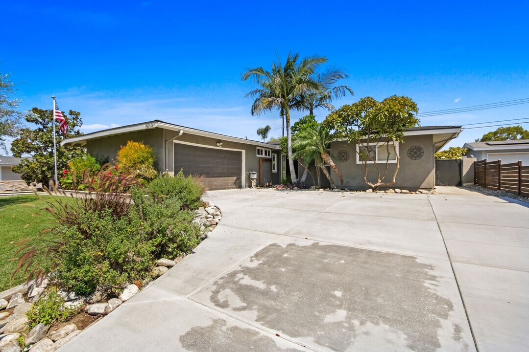 14769 Tacuba Dr in La Mirada, CA - Building Photo