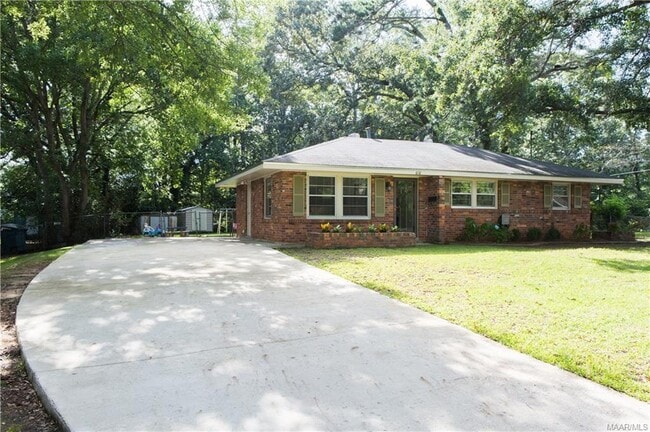 property at 676 Karen Rd