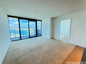 600 Ala Moana Blvd in Honolulu, HI - Foto de edificio - Building Photo