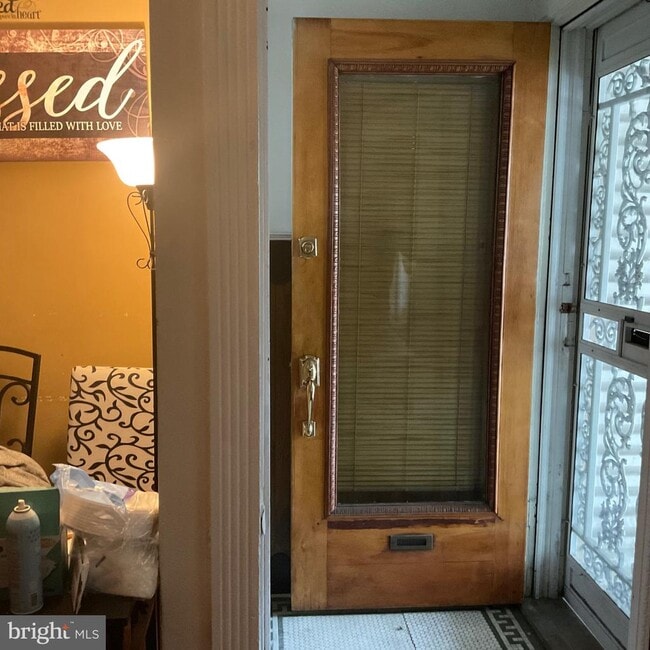 property at 1115 W Wyoming Ave